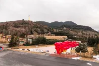 Floral Hotel·Yungu Hongduo | Limber Up · Yunqi Mountain Wild Bonfire Resort - Mountain view
