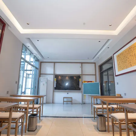 Dengfeng Shaolin Holiday Boutique Homestay