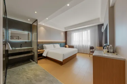 Heyue Hotel