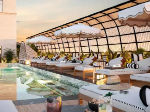 巴塞羅那祝福飯店