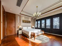 Floral Hotel· Qingdao Fuyuan Binshe Hotel فنادق في 