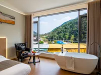 Qingxi She · Mountain Rafting Family Homestay(Ningguo South Anhui) Hotels in Ningguo