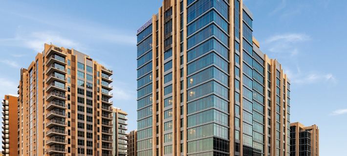 Novotel Dubai Gold District Hotele w: Dubaj