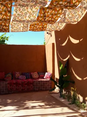 Turpan · Baijiage · Rock Yanjing Grape Courtyard Homestay (Grape Valley Scenic Area Qingwa Alley) - Kitchens