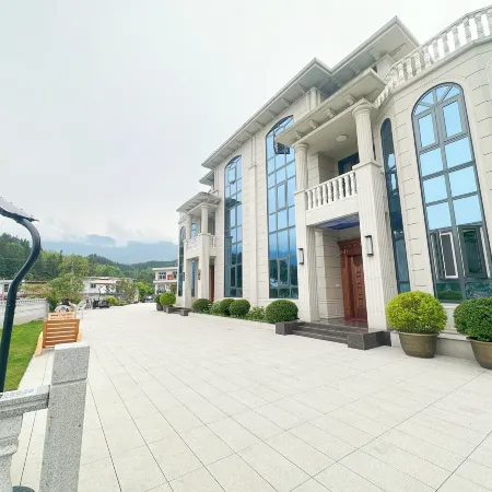 Designer Villa • Jiudu Boutique Stay (Pingxiang Wugongshan Scenic Area Management Committee)