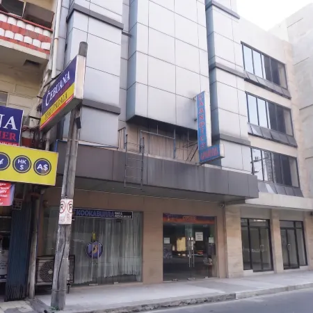 RedDoorz @ Sandico Apartelle near US Embassy Manila