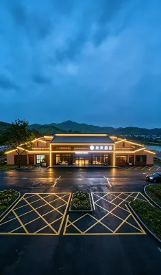 Linzhou Qiuquan Hotel (Hongqiqu Scenic Area)
