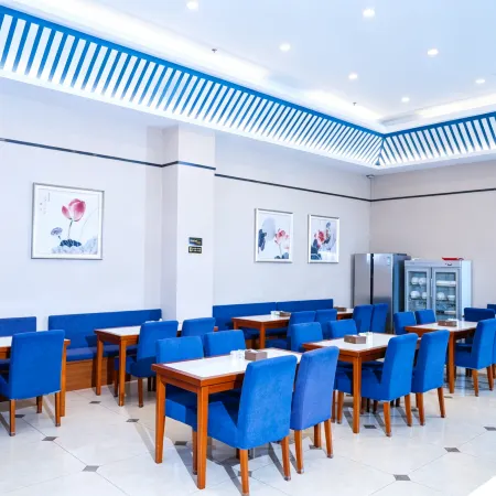 Jinhe Hotel