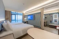 HanTing Zhengzhou Zhongmu Zhengkai Avenue Green Expo Garden Station Hotel