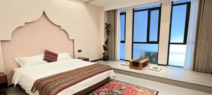 Moshan Huakai Hotel (Bole Modern Central City Branch) Hotéis em Bole
