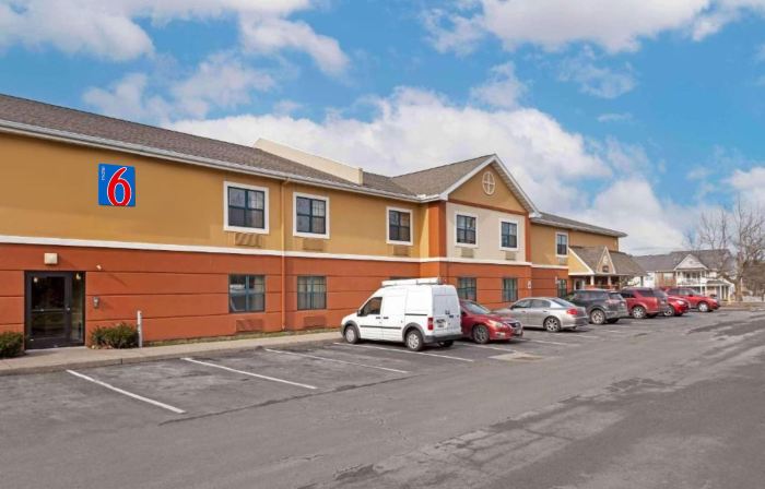 Motel 6 Suites Rochester Greece, NY