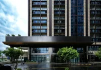 Yufeng Residence YOUTH HUB Apartment (Nanchang West Station North Square) - Condos