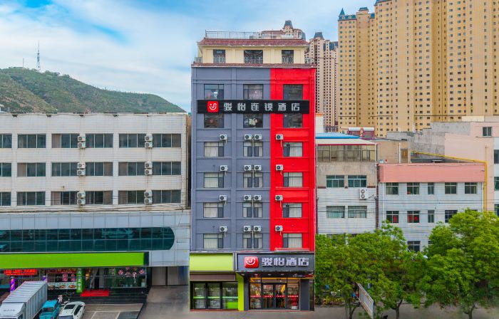 Junyi Chain Hotel (Dingxi Bus Station)