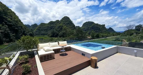 xingyishitingjianminsu - Hot Springs