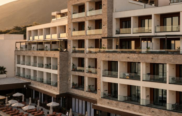Chaonian Hotel