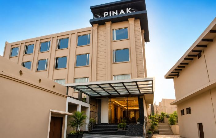 Hotel Pinak
