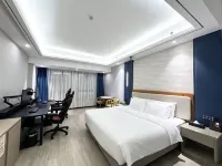 Jishou Mogao E-Sports Hotel - New