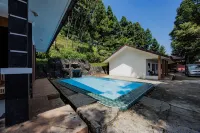 Salak View Resort - parking