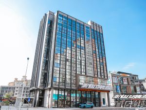 ChaoYOUNG E-sports Hotel (Zhongshan Bus Station Shaxi Branch)