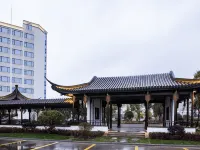 Yangtse River Hotel Hotels in Jingjiang