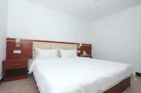 Huizhou Huixin Hotel - غرفة مطلة على الجبل