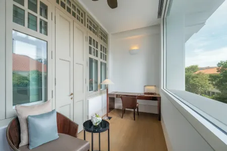 The Capitol Kempinski Hotel Singapore Отели рядом с достопримечательностью «Tua Peh Kong Temple»