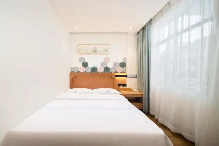 Yougu Inn (Ding'an Bus Station Store) Отели рядом с достопримечательностью «Ding'an Station»