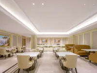 Vienna Hotel (Qingzhou High-speed Railway Station) - breakfast