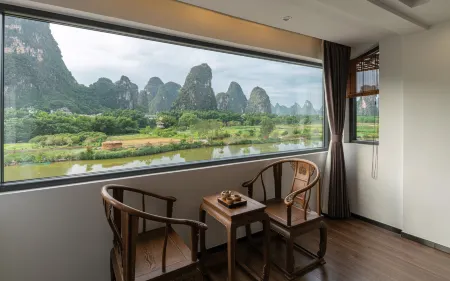 Water Mirror Resort Hotel