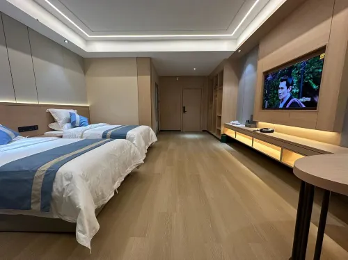 Tongren Tianzhu Hotel - parcheggio