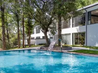 Caoxiyu Homestay - Private Pools