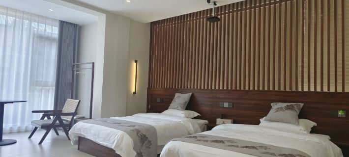 Yuanyuangwan Shanshui B&B Hotels in Jing