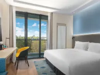 Holiday Inn Express DALIAN GOLDEN PEBBLE BEACH by IHG 大連発現王国周辺のホテル