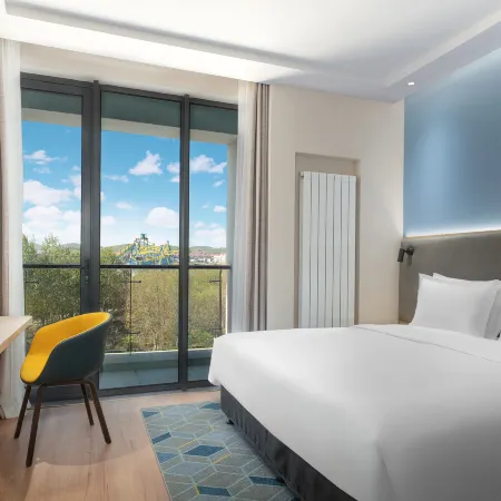 Holiday Inn Express DALIAN GOLDEN PEBBLE BEACH by IHG