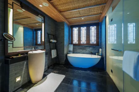 Qiandao Lake Wenyuan Lion City Vipusea Hotel Отели рядом с достопримечательностью «The Qxtd Lion Ctiy»