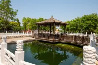 Deren International Business Hotel Hotels in Yi County