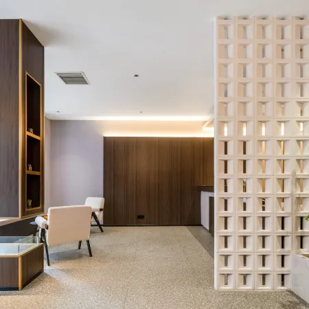 Huanxi H Hotel (Chengdu Chunxi Road Wenshu Monastery)
