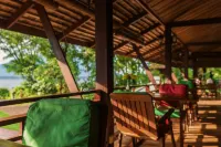 La Folie Lodge - breakfast