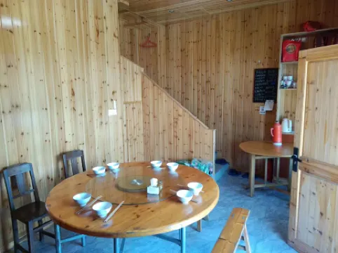 Yuzi · Yunshang Shanju Parent Child Leisure Resort Villa Mountain Stay (Xiuning Muli Village Store)