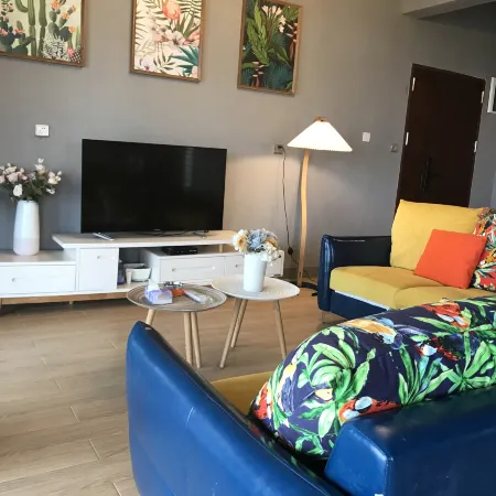 Beihai Pengran Xindong Homestay (Tianlong Sanqian Hai)