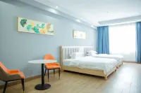 Qiongzhong Santaiyuanlong Business Hotel