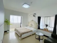 Unforgettable Hotel Apartment - شرفة