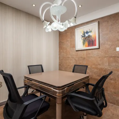 Xiyuan Jinrun Hotel (Duyun Wanda Plaza Nationality Normal University)