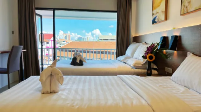 Key Hotel @ Old City Center Hotels near Tha Pae Gate