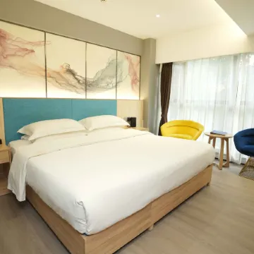 Blue Bay Hotel