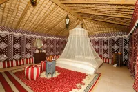 Al Khayma Camp "Elite Glamping & Dining in Experience"