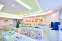 Grace Inn Hotel (Yantai South Avenue Railway Station) - فطور