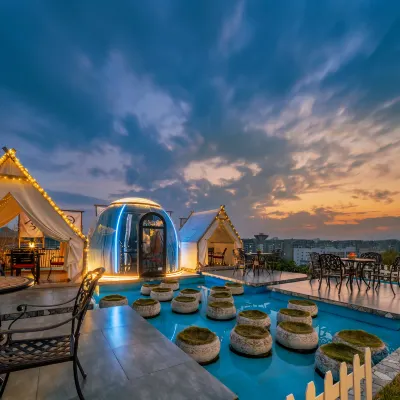A thousand purple and red roof garden hotel (Guilin Liangjiang Sihu Scenic Area) Hotels near Seven Star Scenic Area