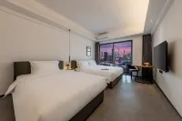 Fengyu Hotel Apartment (Shenzhen Futian Huaqiangbei Subway Station) - Balcony
