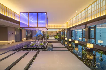 Lanou Hotel (Huaxian Wenming Avenue Branch)